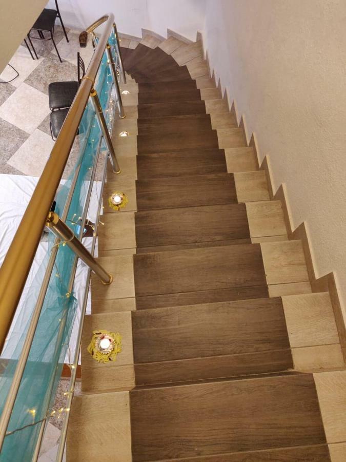 Hotel Shree Gopal Gayatri Lok Jerevan Exteriér fotografie
