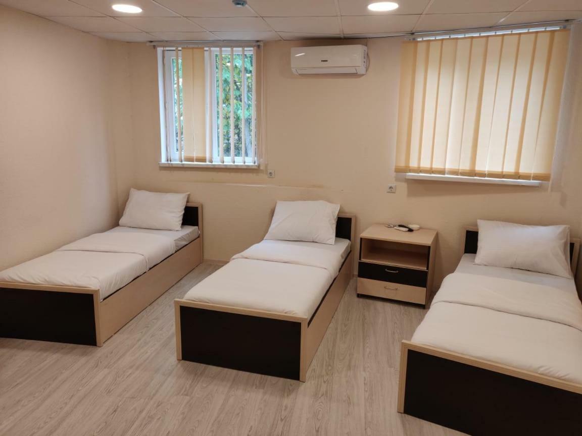 Hotel Shree Gopal Gayatri Lok Jerevan Exteriér fotografie